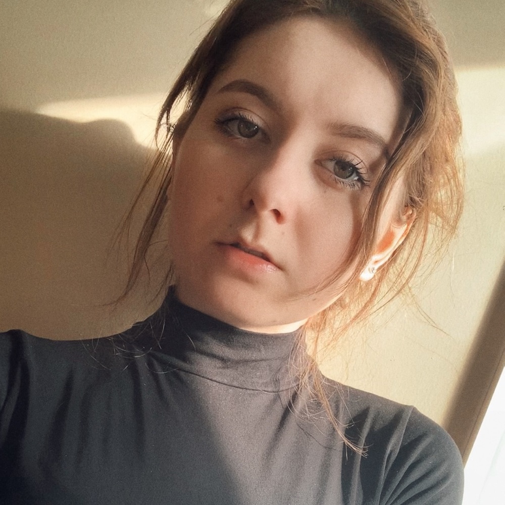 Meet your Posher, Olivia